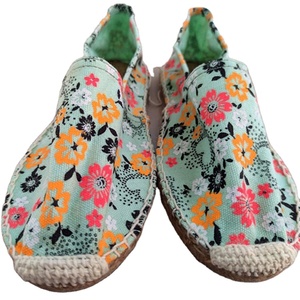 Alpargatas de lona de algodón 100%, ligeras, de hoja perenne, hechas a mano, impresas, amigables con el verano, zapatos sin cordones, el mejor precio competitivo - Product Image 1