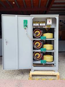เครื่องควบคุมแรงดันไฟฟ้าอัตโนมัติแบบสามเฟสชนิดคงที่ 40kVA - Product Image 5
