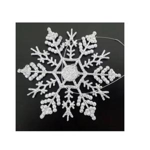 Vente chaude flocons de neige en bois brun naturel bordure dorée scintillante brun léger et blanc flocons de neige en bois suspendus - Product Image 4