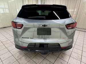 Listo para Enviar: Chevy Blazer RS AWD 2025 Seminuevo, Garantía de 3 Años, Origen EE. UU. - Product Image 6