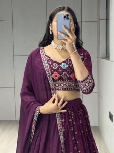 Georgette exclusive avec imprimé floral et broderie Lehenga Choli Expoerter indien et fournisseur au taux le plus bas - Product Image 6