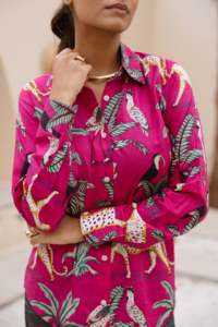 Camisa estampada Rosa ligera de rayón de algodón estilo Vintage cuello alto botón frontal apertura parte inferior recta manga completa Casual - Product Image 3