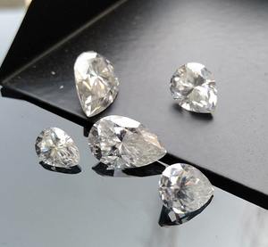 เพชรทรงลูกแพร์ เกรด E VS1 ผลิตด้วยวิธี CVD สำหรับทำเครื่องประดับ ทุกทรง เพชรปลอมจากห้องปฏิบัติการ ผู้ผลิตจากเมืองสุรัต ประเทศอินเดีย - Product Image 2
