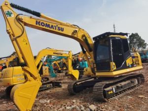 Excavadora de cadenas KOMATSU PC130 de segunda mano, modelo 2022, potente motor hidráulico de precisión de 129KW, caja de cambios, bomba y cojinetes. - Product Image 3