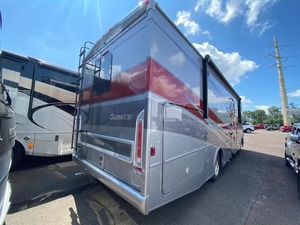 Producto en Oferta: Nuevo y Confortable Winnebago Sunstar 31B 2025, Listo para la Venta - Product Image 5