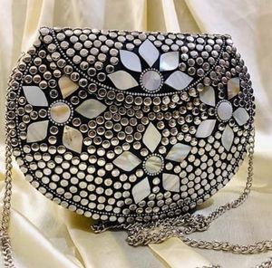 Bolso de mano de estilo moderno Vintage bohemio más vendido para adolescentes niñas MOP incrustaciones de Metal precio barato dirección artesanal India - Product Image 6