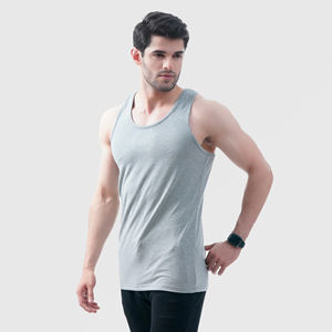 Ropa de entrenamiento Camiseta sin mangas hecha a medida para hombres Servicios OEM Camiseta sin mangas para hombres Culturismo Fitness Gym Tank Top - Product Image 2
