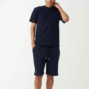 Ensemble jumeau décontracté pour hommes, short et t-shirt d'été respirant à prix bon marché, ensemble de jogging 2 pièces vente en gros - Product Image 5