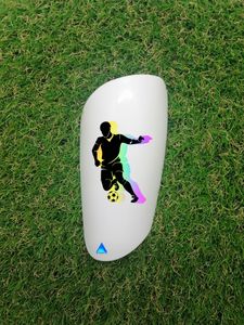 Equipo de protección de jugador de fútbol masculino de alto nivel Tipo 32 Estándares de espinilleras especialmente diseñados - Product Image 4