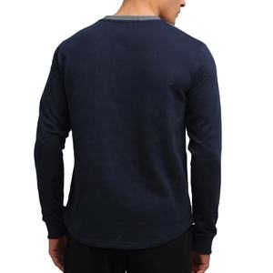 เสื้อสเวตเชิ้ตคอกลมลำลองสำหรับผู้ชาย ผ้าฝ้ายฟลีซหนา 405 GSM แฟชั่นฤดูหนาว รับผลิตตามแบบ OEM - Product Image 3