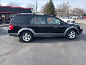 Precio bajo, Ford Freestyle SEL 2005, auto usado en venta - Product Image 5