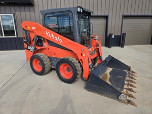 Cargador de Dirección Deslizante Kubota SSV65 Usado en Buen Estado con Motor, Caja de Cambios y Bomba, Entrega Rápida con la Mejor Oferta de Descuento - Product Image 6