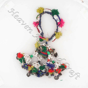 กำไลข้อมือมิตรภาพหลากสีดีไซน์วินเทจกำไลข้อมือลูกปัดกำไลยิปซีโบราณของอินเดีย - Product Image 1