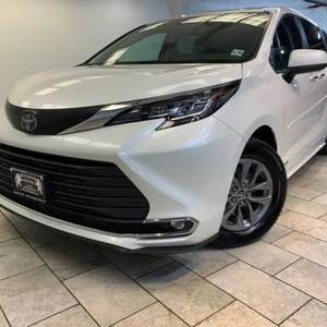 Oyta sianna AWD XLE 8-passenger แวกอน4ประตูไฟอัตโนมัติเทอร์โบภายใน R19ควบคุมความเร็วคงที่70453ไมล์มือซ้าย - Product Image 1