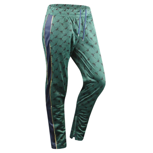 Ensemble de survêtement pour homme en polyester sublimé respirant et extensible dans les quatre sens, avec sweat à capuche à cordon et pantalon de jogging – Vente en gros - Product Image 3