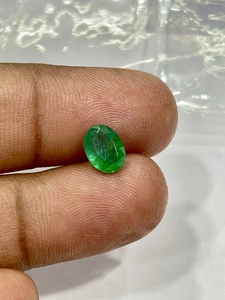 Piedra de corte de piedra preciosa suelta de esmeralda de Zambia preciosa Natural forma ovalada tamaño 8x6x4mm Peso 1.50ct piedra preciosa de esmeralda de Zambia - Product Image 2