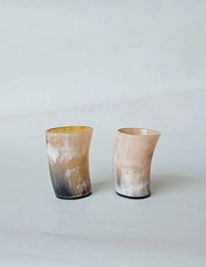 2025 Recién llegado, vaso de chupito de cuerno, vaso de chupito de ágata medieval hecho a mano vikingo hecho de cuernos de buey/vaca seguros para alimentos más puros - Product Image 2