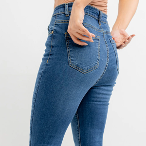 Nouveauté Pantalons en jean décontractés de rue pour femmes Coupe skinny Couleurs et tailles personnalisées 100% coton - Product Image 2