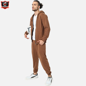 Ensemble de jogging de sport pour hommes avec logo personnalisé Survêtements à capuche à fermeture éclair respirants de haute qualité Survêtements de sport d'hiver de grande taille XL - Product Image 3
