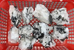 YINGLAI Pietre Grezze di <span class=keywords><strong>Quarzo</strong></span> Rosa Naturale all'Ingrosso, Pietra Curativa per Decorazione, Stile Angelo dell'Amore, da Collezione - Product Image 2