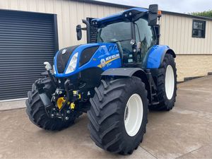 Venta al por Mayor de Tractores Holland T4.75 de Segunda Mano, Nuevos y Usados, en Excelentes Condiciones - Product Image 4