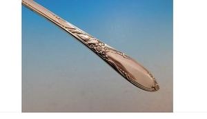 Collection de couverts élégants en acier inoxydable durable, cuillère, fourchette, couteau, parfait pour les repas en famille et les occasions spéciales - Product Image 3