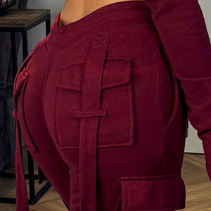 Dernier design de vêtements de jogging, nouvelle arrivée, survêtement pour femmes, vêtements de rue, best-seller, haut court, survêtement évasé pour femmes - Product Image 5