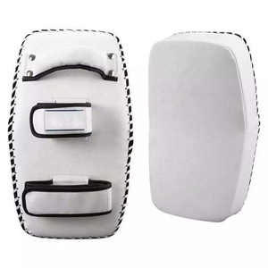 Venta al por mayor de manoplas de enfoque curvo manoplas de boxeo manoplas de enfoque para entrenamiento logotipo personalizado almohadillas de enfoque almohadilla de patada - Product Image 2