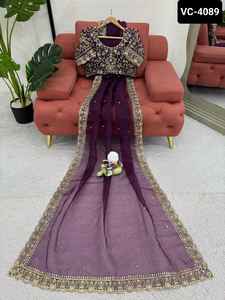 Vêtements ethniques indiens organza pur et doux avec bordure en dentelle brodée avec partout Butta Work Wedding and Festival Wear Saree - Product Image 3