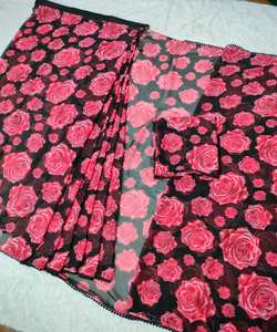 Magnifique Saree de mariée en soie pour mariage avec un superbe travail lourd et un look exclusif pour les femmes. - Product Image 4