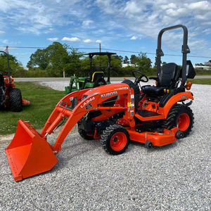 รถแทรกเตอร์เกษตรคูโบต้า BX2380 พร้อมที่ตัก  เครื่องยนต์ เกียร์ ลูกปืน ผ่านการทดสอบและตรวจสอบแล้ว 210 ชั่วโมง - Product Image 1