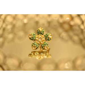 แหวนเพชรเคลือบสีเขียว - Product Image 1