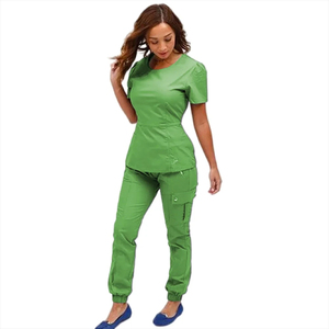 Uniforme de gommage médical vert 100% gommages en polyester pour femmes gommages ensemble extensible - Product Image 1