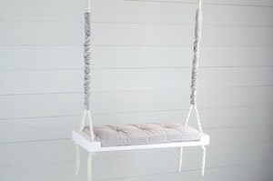 Fauteuil suspendu en macramé bohème 100% fait main avec cordon en coton, couleur naturelle, utilisation intérieure/extérieure - Product Image 6