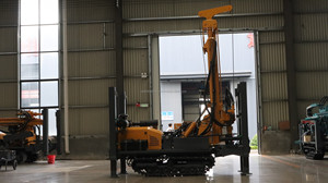 Perforadora de Pozos de Agua Tipo Crawler, Profundidad Máxima 180m, Máquina Perforadora Hidráulica a Diésel para Minería y Construcción - Product Image 4
