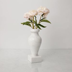 Vase à fleurs décoratif en marbre de marque privée pour le style du hall d'hôtel, offrant un look haut de gamme et une beauté durable en pierre - Product Image 4