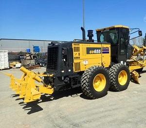 Pour Komatsu 11ton Mini niveleuse à moteur GR135 utilisé Gd511 niveleuse à moteur de pour niveleuse à moteur haute performance Komatsu - Product Image 1