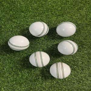 Fabricants et fournisseurs de balles de cricket pakistanaises de qualité supérieure, balles de cricket dures blanches et rouges - Product Image 2