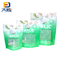 Sac pochette debout personnalisé imprimé avec fermeture éclair et fenêtre barrière emballage en plastique PE pour détergent produit chimique quotidien