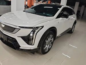 Nuevo SUV Eléctrico 2024 de Alta Calidad, Autonomía Estándar, Motor Único Ultium - Product Image 2