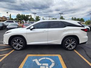 รถยนต์ Lexus RX 450hL AWD 4 ประตู SUV มือสอง พวงมาลัยซ้ายและขวา มีขาย - Product Image 5