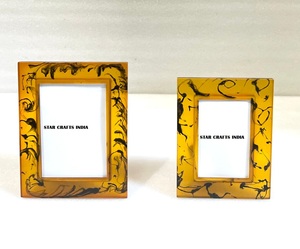 Luxury Design High Relief Yellow Resin <b>Photo</b> <b>Frame</b> <b>Wood</b> Carving Ornate <b>Photo</b> <b>Frame</b> <b>Wood</b> <b>Photo</b> <b>Frame</b> Snow Globe <b>Photo</b> Album - Product Image 6