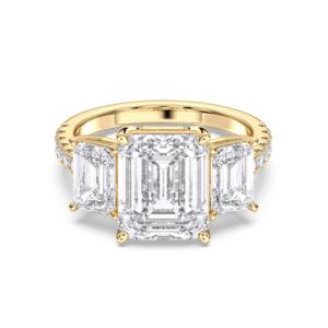 Bague luxueuse de 7.30 carats en E-F/VVS-VS (centre 5.00CT) avec émeraude Moissanite et diamants taille ronde fabriquée en argent pour elle - Product Image 5