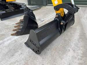 Mini-excavatrice JCB d'occasion 19C-1 |   2 tonnes |   Bon état |   Haute efficacité |   Boîte de vitesses de pompe à moteur |   Prix bas - Product Image 5