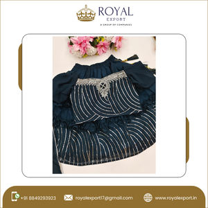 Lahenga-blouse à paillettes brodées avec belle coupe-travail cousue pour enfants avec dupata pour vêtements de fête - Product Image 4