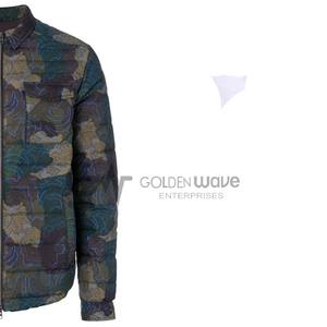 Chaqueta de invierno personalizada OEM para mujer, Abrigo acolchado con bolsillos cálidos, tela de lona, cuello levantado, colocación de logotipo frontal - Product Image 2