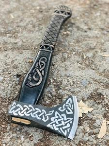 หัวขวานเหล็กกล้าคาร์บอนแบบมีเคราสแตนเลสด้ามไม้ตีขึ้นรูปด้วยมือสำหรับการตั้งแคมป์กลางแจ้งใช้ในอุตสาหกรรม - Product Image 4