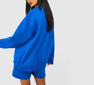 ชุดเซ็ตเสื้อผ้าฟลีซผู้หญิงขายส่ง เสื้อโอเวอร์ไซส์และกางเกงขาสั้น ชุดลำลองสไตล์ Athleisure ชุดสองชิ้น รับทำโลโก้ตามสั่ง OEM - Product Image 6