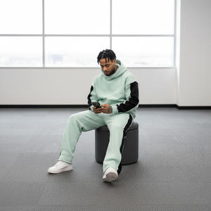 Service de fabrication de survêtements pour hommes sur mesure, vente en gros avec étiquetage privé, prix de gros et contrôle de la qualité - Product Image 5