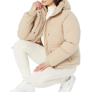 Veste matelassée à capuche pour femme, manteau d'hiver isolé, vêtement d'extérieur chaud et rembourré, élégant, beige, avec fermeture à boutons-pression - Product Image 3